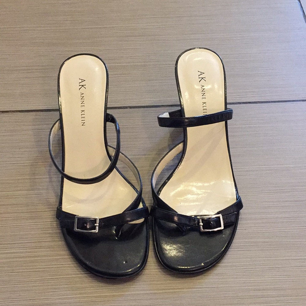 AK sandals